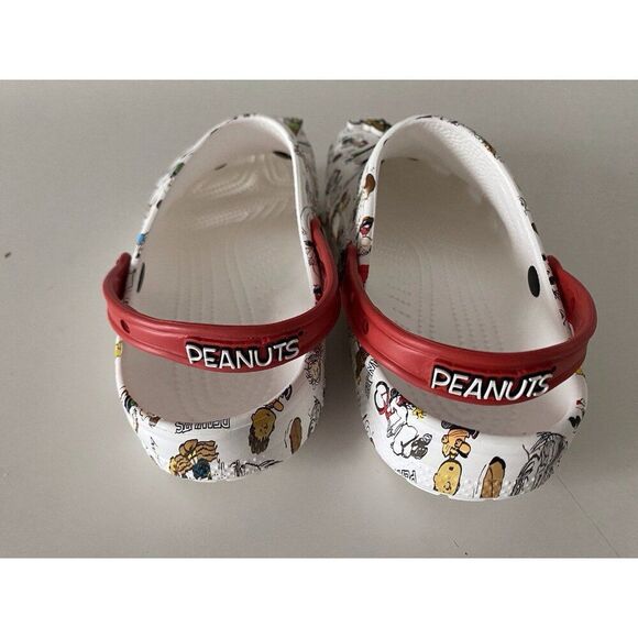 Crocs Peanuts Snoopy Charlie Brown Classic Clog 208629-94S Men’s Sz 12 Jibbitz - Picture 14 of 16